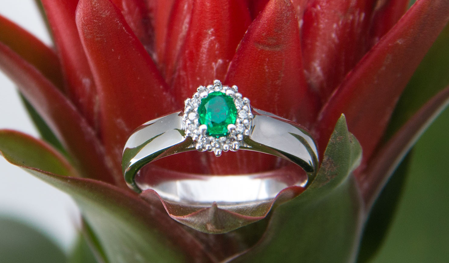 16 Engrossing Emerald Facts