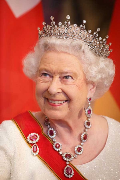 Queen Elizabeth ruby necklace